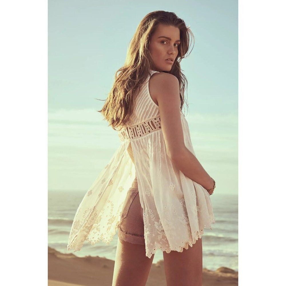 New Free People White Eloise Embroidered Tunic Size XS - Picture 1 of 16